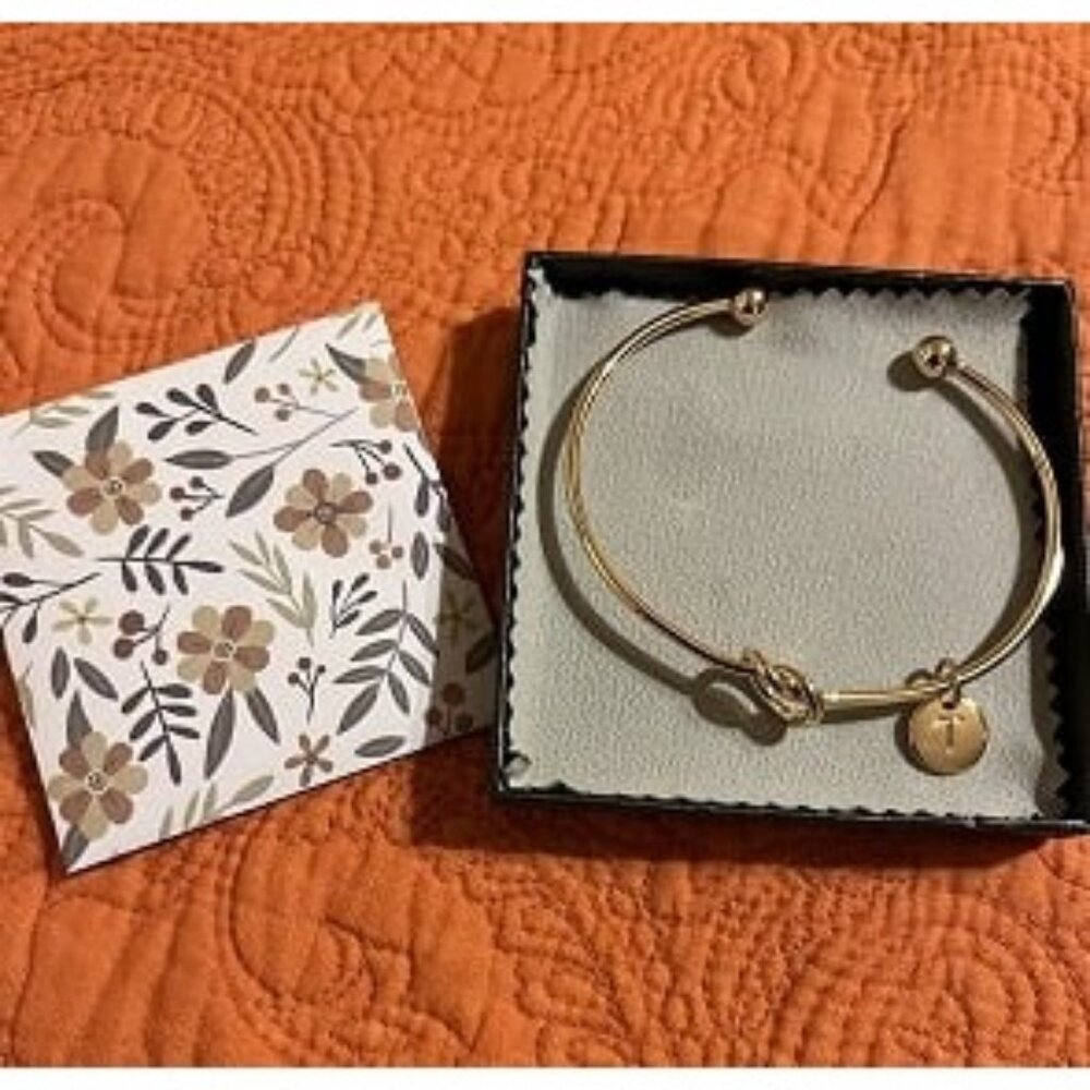 New Bridesmaid Proposal Gifts, Tie the Love Knot Bridesmaid Bracelet